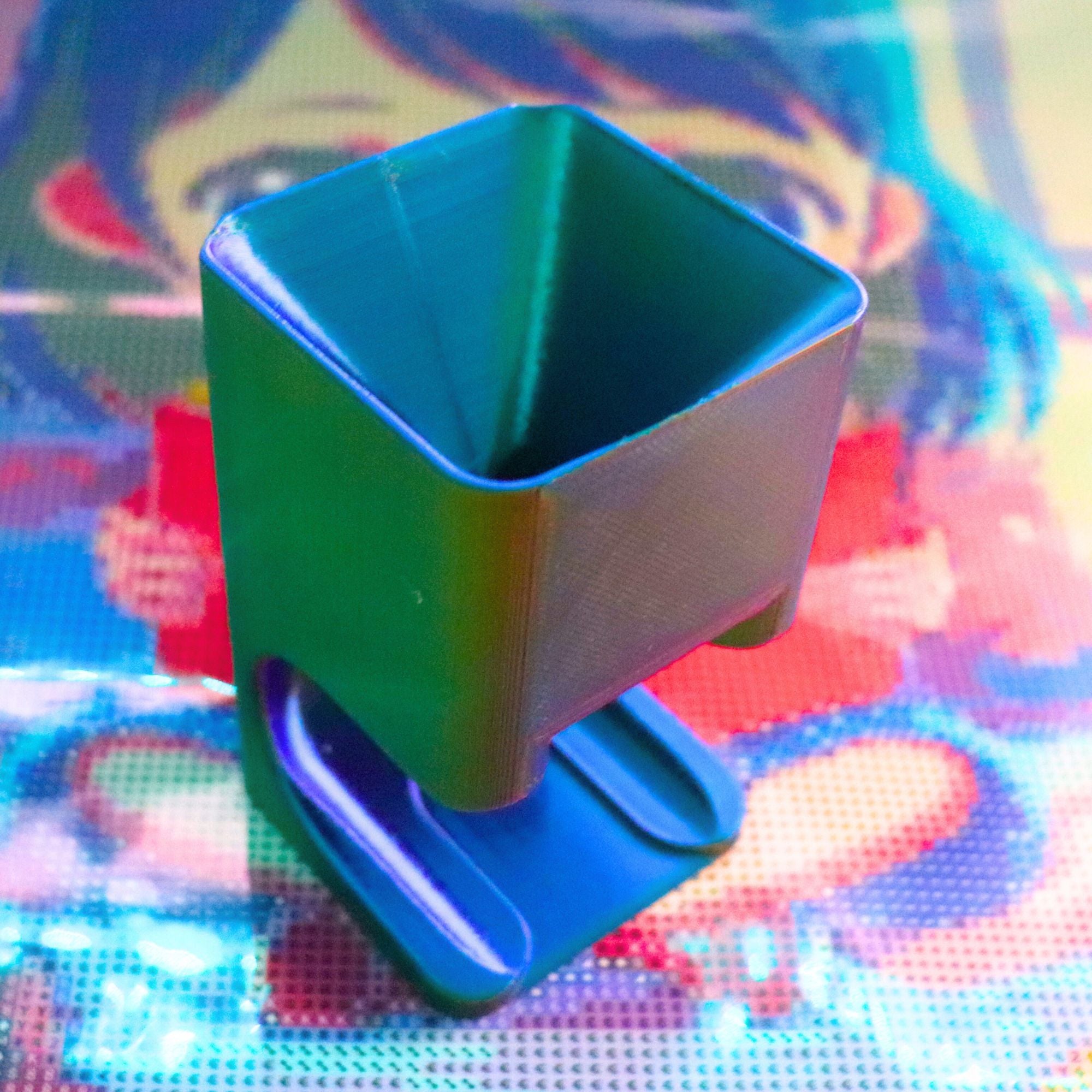 Compact Funnel